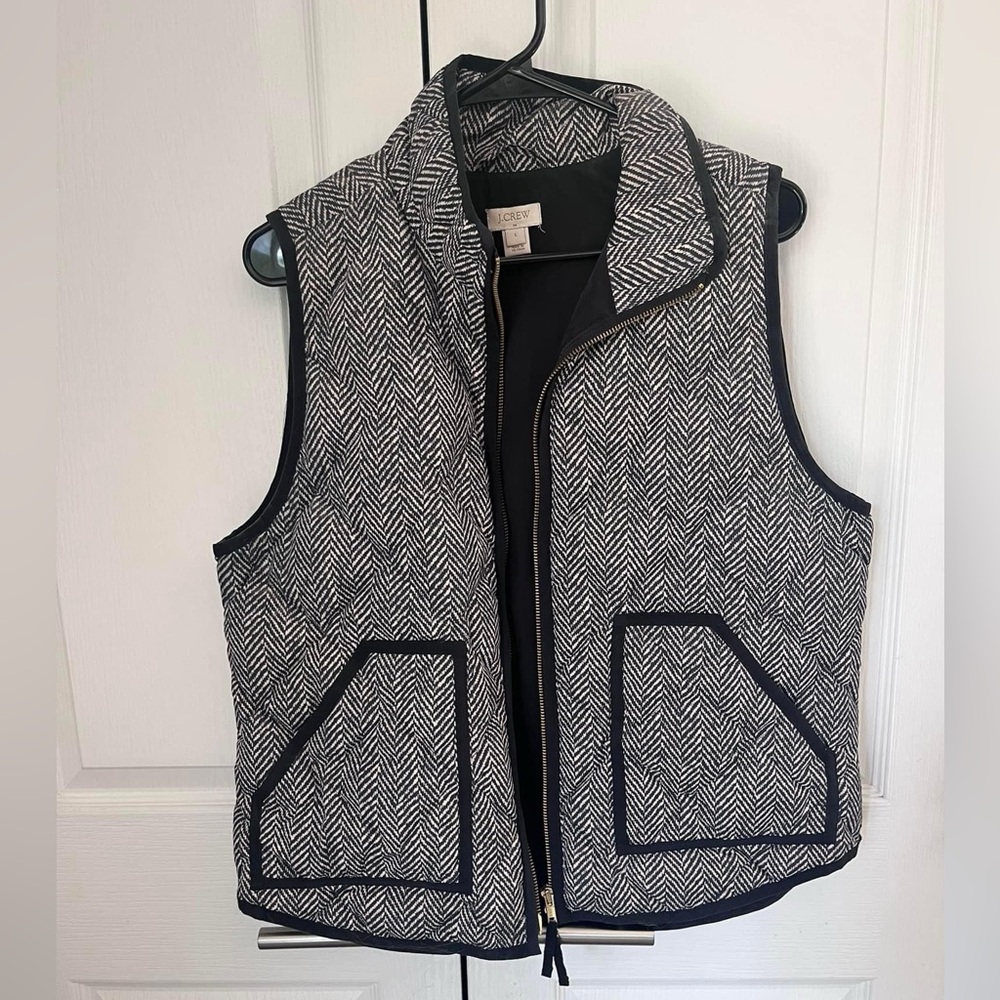 J Crew Vest, size large.